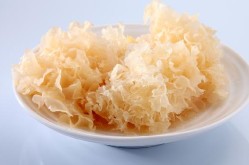 银耳汤可以每天喝一碗吗银耳莲子红枣汤可以天天喝